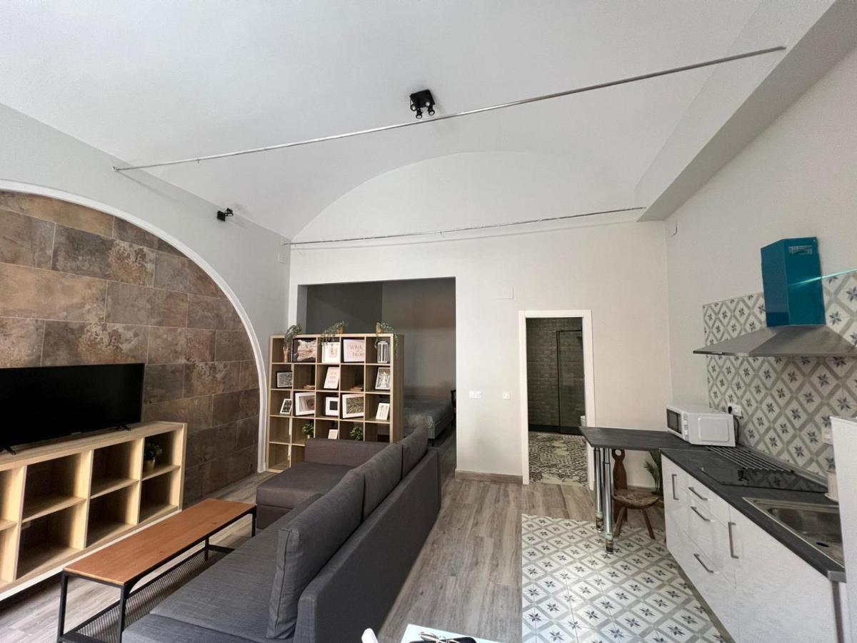 Baena Apartments Sevilla Bagian luar foto